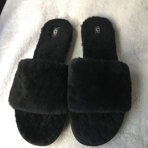 🖤 UGG COZETTE SLIPPERS 🖤